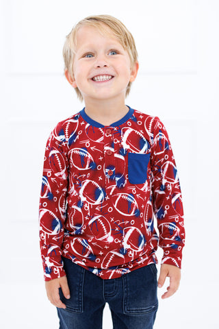 Graffiti Football Henley T-Shirt: Red & Navy