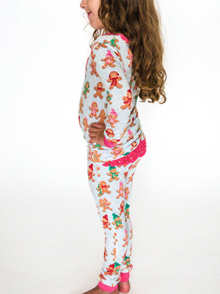 SoftSnooze™ Toddler Girls Bamboo Viscose Pink Gingerbread Buddies Ruffle Long Sleeve Pajama Set with Signature Rear Ruffles