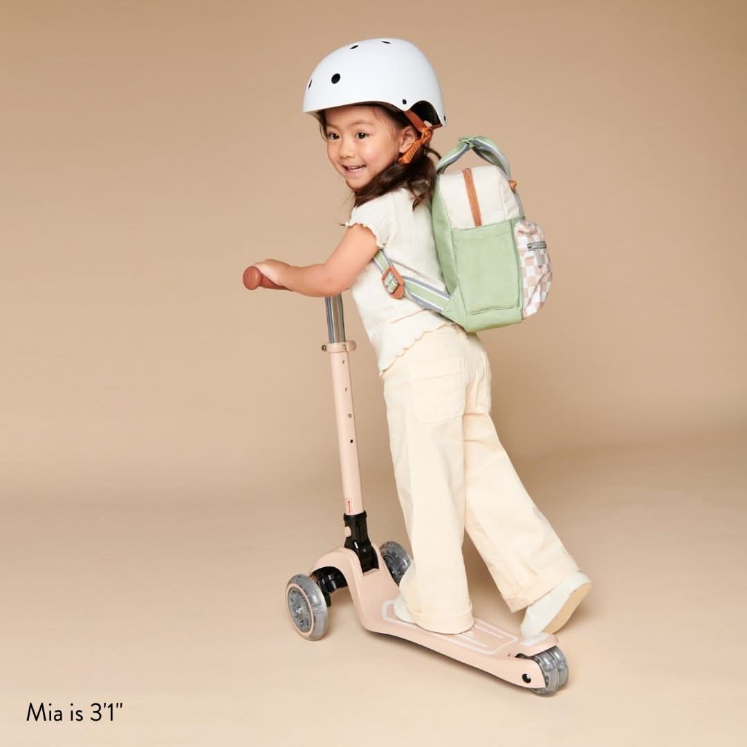 Itzy Bitzy Bag™ Toddler Daycare Backpack in Check Yes – Doodlebug's Children's Boutique