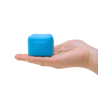 NeeDoh Color Change Cube – Color-Changing Sensory Squish Fidget Toy