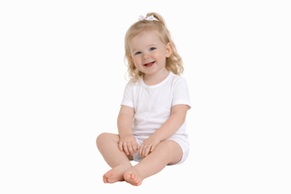 Bamboo Two Piece Short Sleeve & Shorts Pajama Set in Flour White