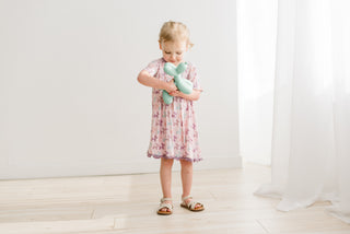 Short Sleeve Swing Dress in Shrinking Violet Balloon Dogs