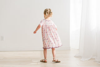 Short Sleeve Swing Dress in Shrinking Violet Balloon Dogs