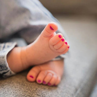 Glamour Girl - Glitter Fuchsia Nail Polish