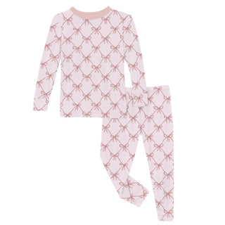 Long Sleeve Pajama Set in Shrinking Violet Bow Lattice