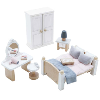 Wooden Dollhouse Bedroom Set