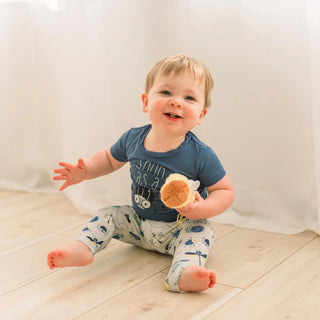 Short Sleeve Graphic Tee Pajama Set in Dove Bugs