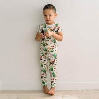 Short Sleeve Pajama Set in Natural Grazing Cows