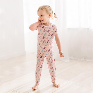 Short Sleeve Pajama Set in Shrinking Violet Balloon Dogs