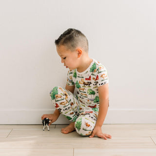 Short Sleeve Pajama Set in Natural Grazing Cows