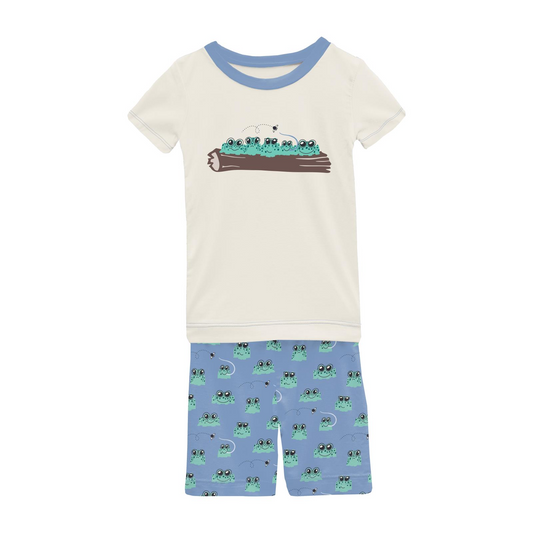 Short Sleeve Graphic Tee Pajama Set: Dream Blue Bespeckled Frogs