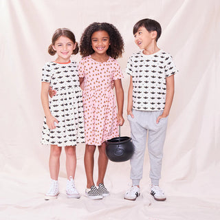 Halloween Bats - Adventure T-Shirt