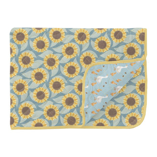 Quilted Throw Blanket in Stormy Sea Sunflower/Spring Sky Feeding Ducks