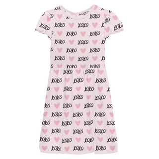 Print Flutter Sleeve Twirl Dress with Pockets in Shrinking Violet XOXO