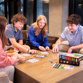 Sixem™ – Fast-Paced Dice Game of Speed, Strategy & Family Fun