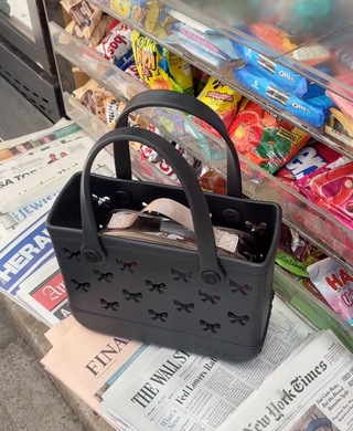 Bitty Bogg - Black Bows