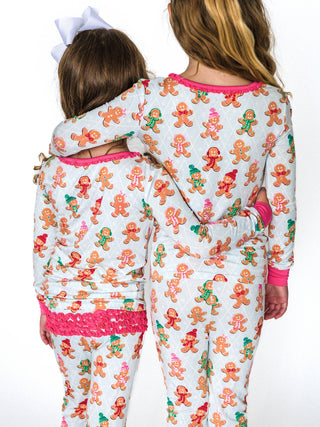 SoftSnooze™ Toddler Girls Bamboo Viscose Pink Gingerbread Buddies Ruffle Long Sleeve Pajama Set with Signature Rear Ruffles