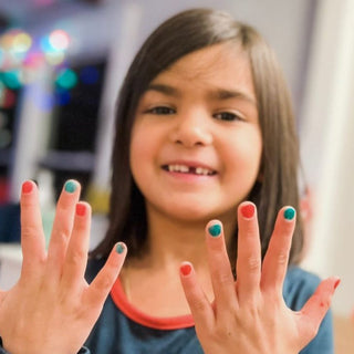 Oh Holly Jolly Gift Set - Kids Non-toxic Nail Polish